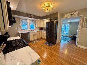 304 Lido Parkway, Lindenhurst NY 11757