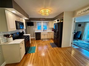 304 Lido Parkway, Lindenhurst NY 11757