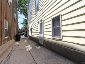 72-19 66th Road, Middle Village NY 11379