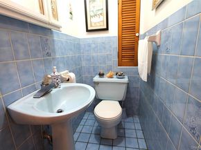 72-19 66th Road, Middle Village NY 11379