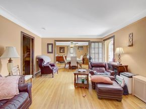 130 Fairfield Avenue, Mineola NY 11501