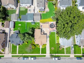 130 Fairfield Avenue, Mineola NY 11501
