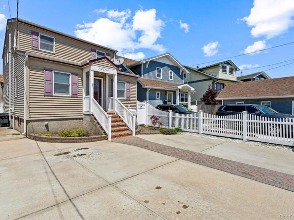 55 West Avenue, Lawrence NY 11559