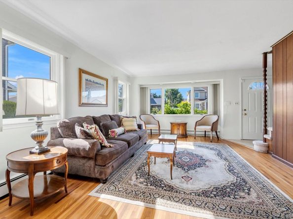 106 Campbell Street, New Hyde Park NY 11040