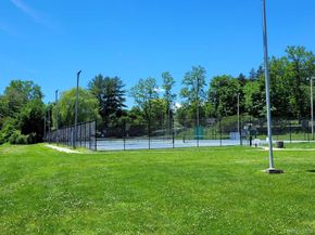31 Timber Ridge, Mount Kisco NY 10549