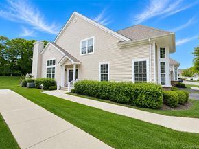 27 Toni Court, Center Moriches NY 11934