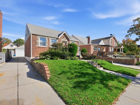 5035 192nd Street, Fresh Meadows NY 11365
