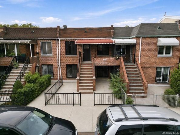122 E 46th St, Brooklyn NY 11203