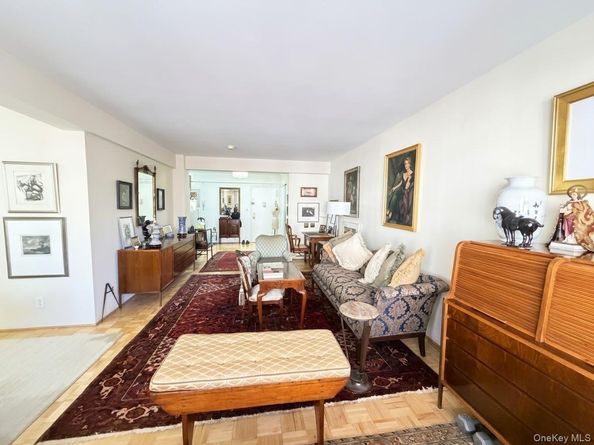 16010 89th ave 3B, Jamaica NY 11432