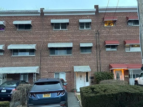 404 S 2nd Avenue, Mount Vernon NY 10550