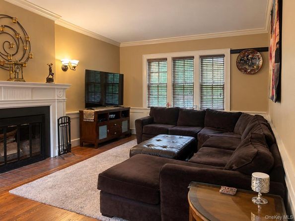 103 Walworth Avenue, Scarsdale NY 10583