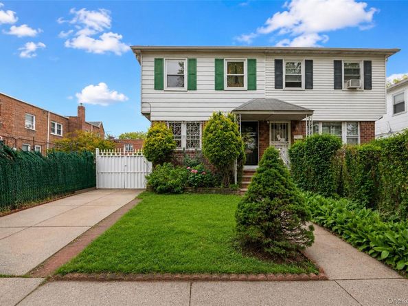 6511 175th Street, Fresh Meadows NY 11365