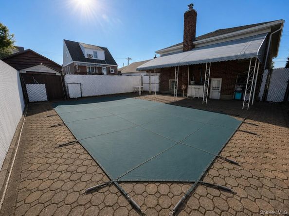 95-14 159th Avenue, Howard Beach NY 11414