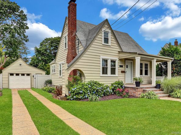 475 Ashland Avenue, North Baldwin NY 11510