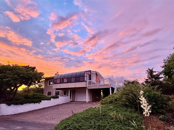 83 Hawser Drive, Oak Beach NY 11702