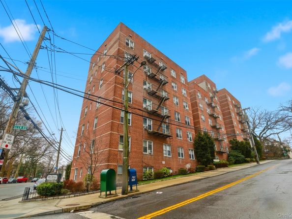 107 Glen Road 6D, Yonkers NY 10704