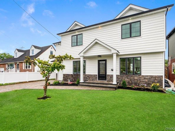 10 california Street, Hicksville NY 11801