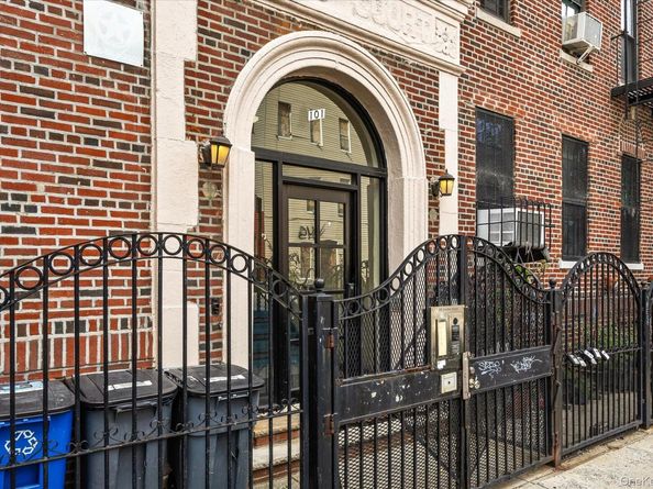 101 Linden Street 2F, Brooklyn NY 11221