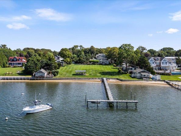 46 Rampasture 3, Hampton Bays NY 11946