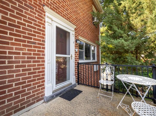 4 Charter Circle 4, Ossining NY 10562