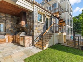 33 Livingston Avenue, Dobbs Ferry NY 10522