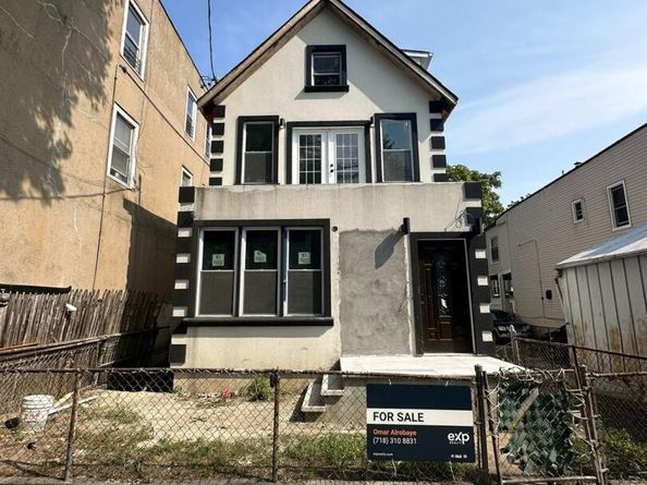 588 Van Nest Avenue, Bronx NY 10460