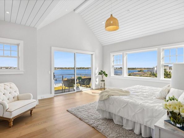 218 Dune Road, Westhampton Beach NY 11978