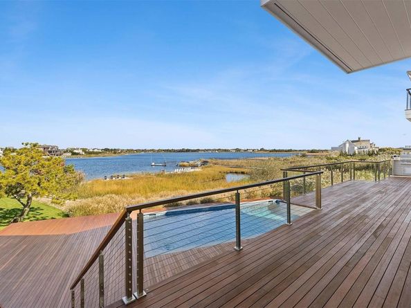 218 Dune Road, Westhampton Beach NY 11978