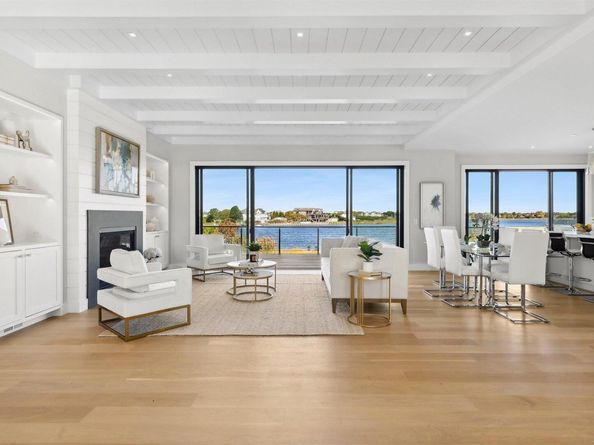 218 Dune Road, Westhampton Beach NY 11978