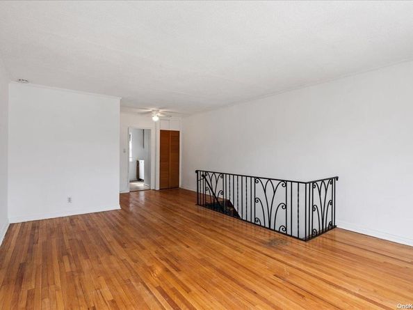 87-24 Marengo Street 2B, Holliswood NY 11423