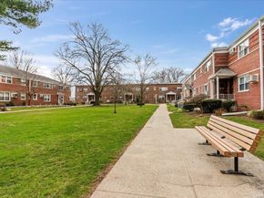 87-24 Marengo Street 2B, Holliswood NY 11423