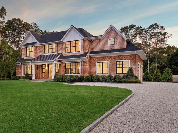 5 White Oak Lane, Southampton NY 11968
