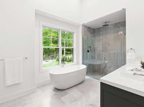 5 White Oak Lane, Southampton NY 11968