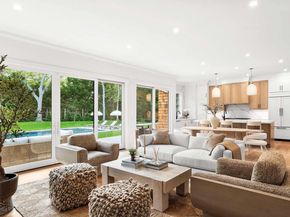 5 White Oak Lane, Southampton NY 11968