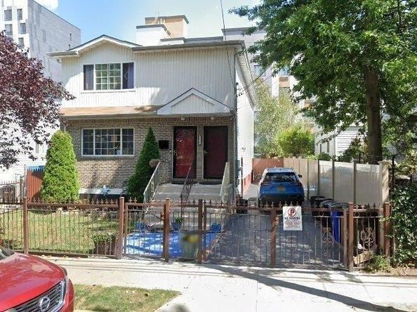 10-26 Beach 22nd Street, Far Rockaway NY 11691