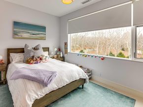 19 Quarty Circle, East Hampton NY 11937