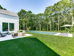 19 Quarty Circle, East Hampton NY 11937