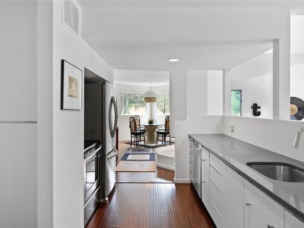 707 Pleasure Drive, Flanders NY 11901