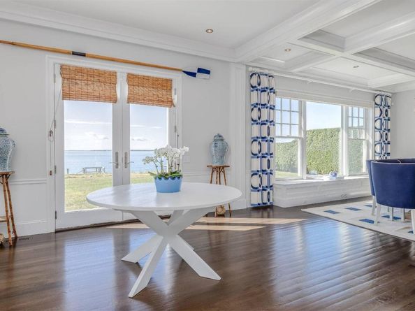 70 Peconic Avenue, Shelter Island NY 11964
