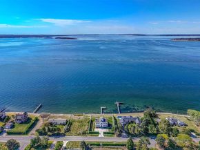 70 Peconic Avenue, Shelter Island NY 11964