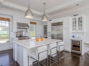 70 Peconic Avenue, Shelter Island NY 11964