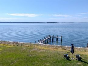 70 Peconic Avenue, Shelter Island NY 11964