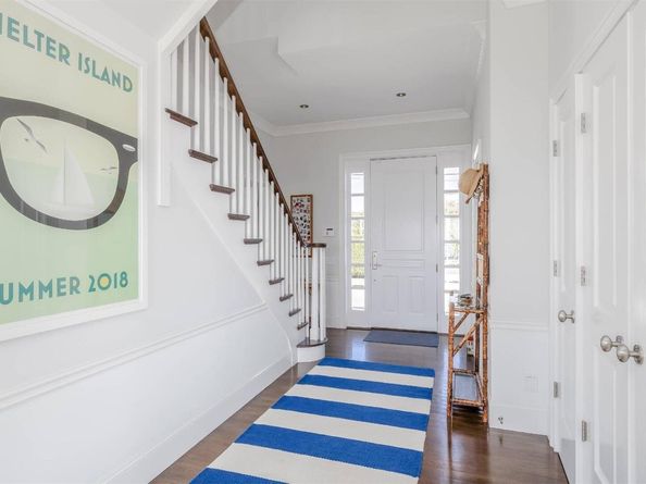 70 Peconic Avenue, Shelter Island NY 11964