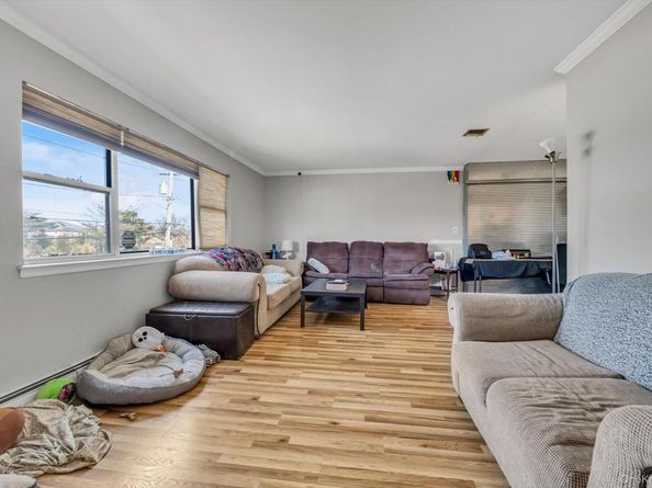 4792 Hempstead Turnpike, Farmingdale NY 11735