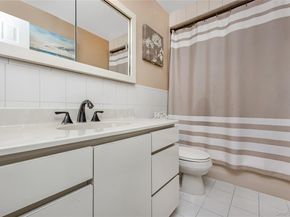 75 N Sloan Drive N, Valley Stream NY 11580