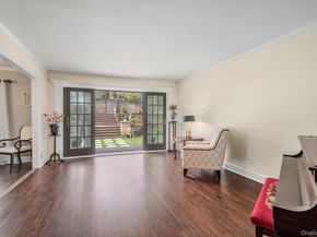 60 Ridge Drive, Plainview NY 11803