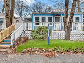 21 Cottage Road, Baiting Hollow NY 11933