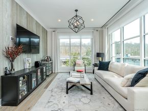 100 Garvies Point Road 1116, Glen Cove NY 11542