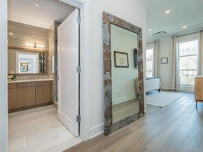 100 Garvies Point Road 1116, Glen Cove NY 11542