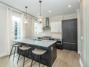 100 Garvies Point Road 1116, Glen Cove NY 11542